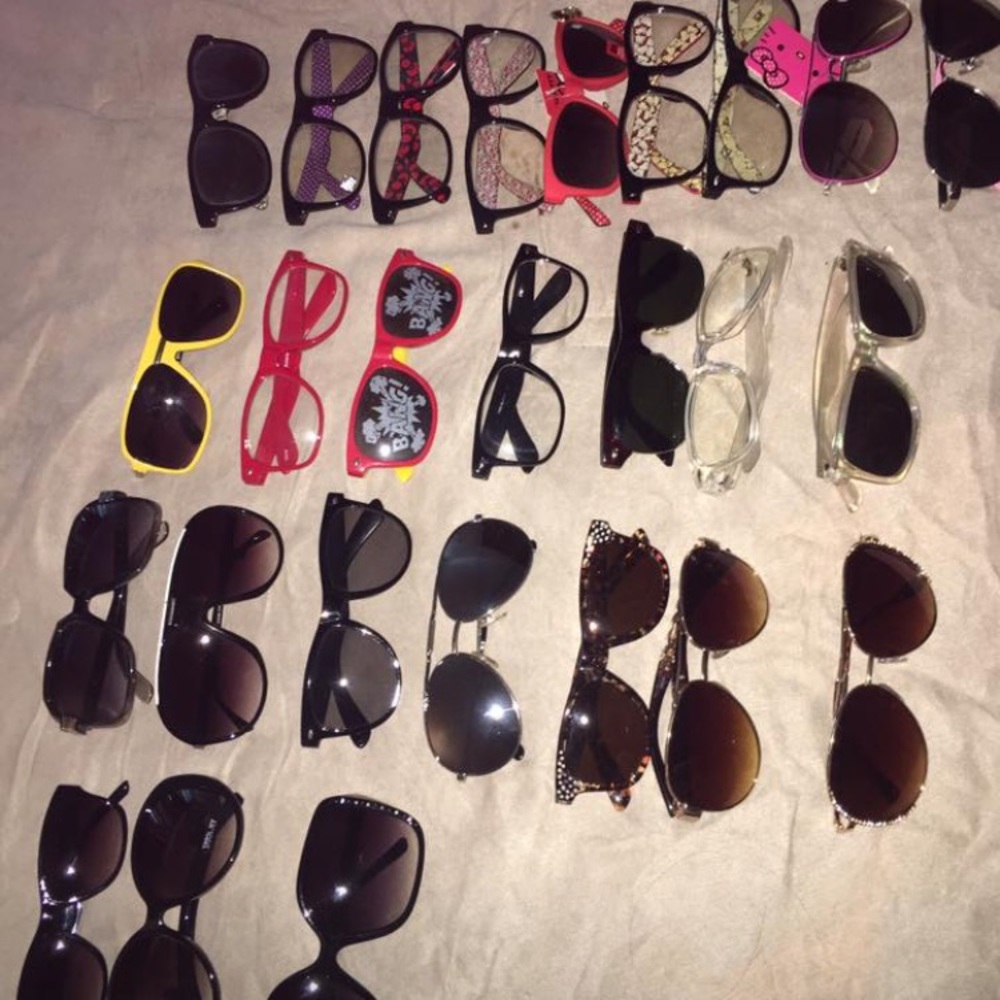 Sunglasses - Picture 4 of 4